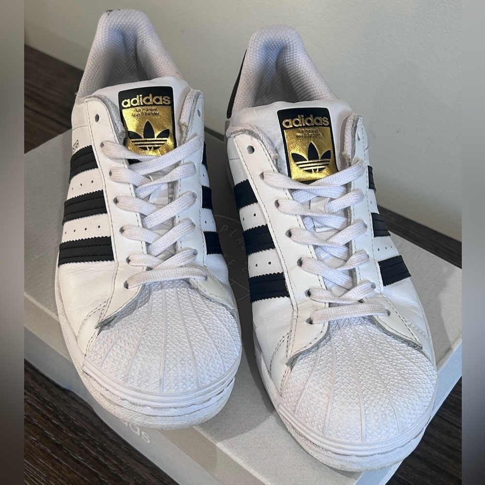 Adidas Orignals Women’s Superstar